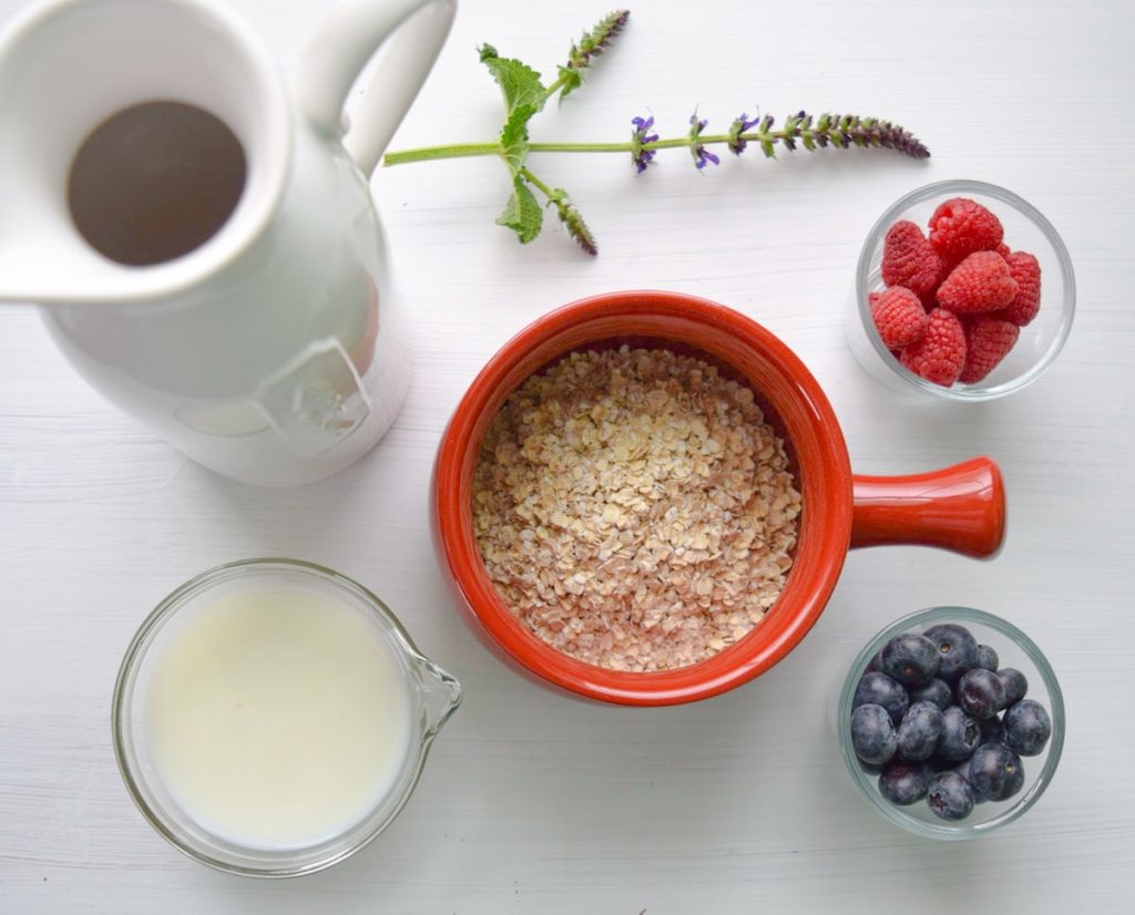 Porridge mit Obst